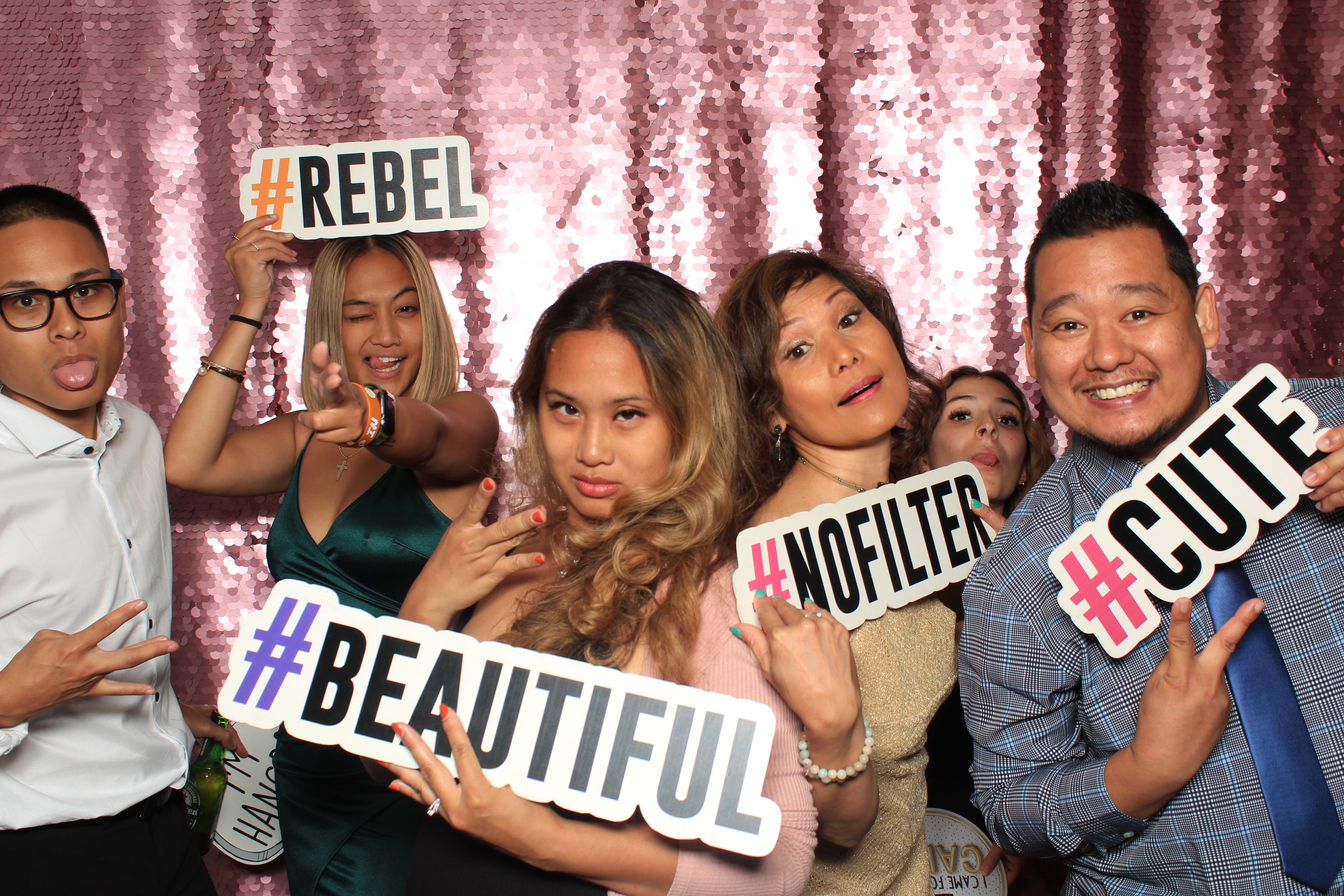 YoProps-photo-booth-props